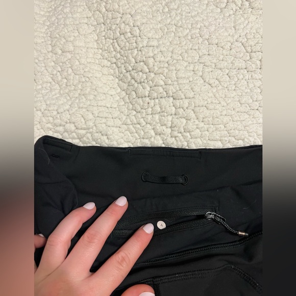 Lulu Lemon Leggings - Picture 3 of 3